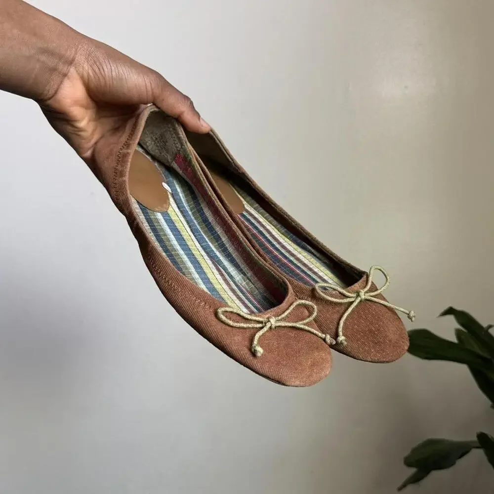 Vintage Ruff Hewn Earthy Corduroy Ballet Flats size 9‎